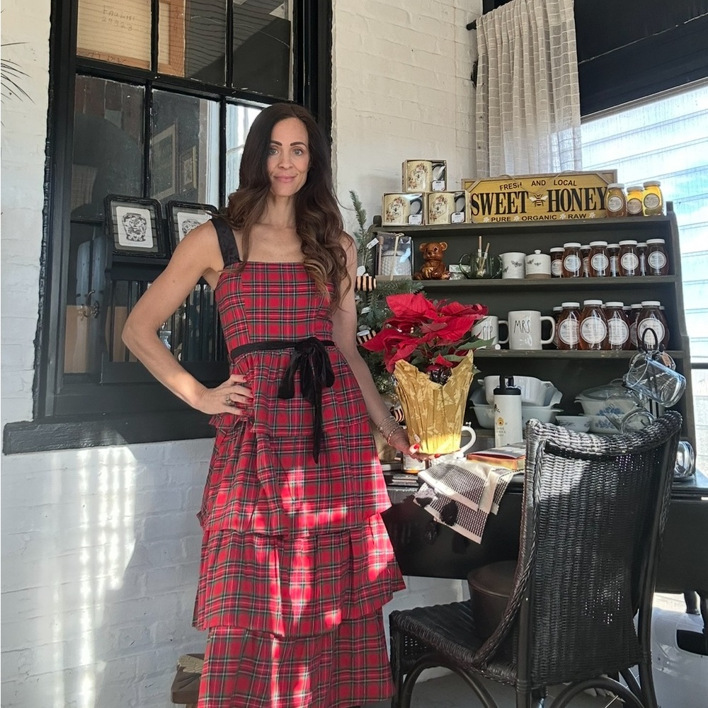 SUGARLIPS ELEGANCE DEFINED 100% COTTON RED PLAID TIERED MIDI DRESS - Picture 13 of 17